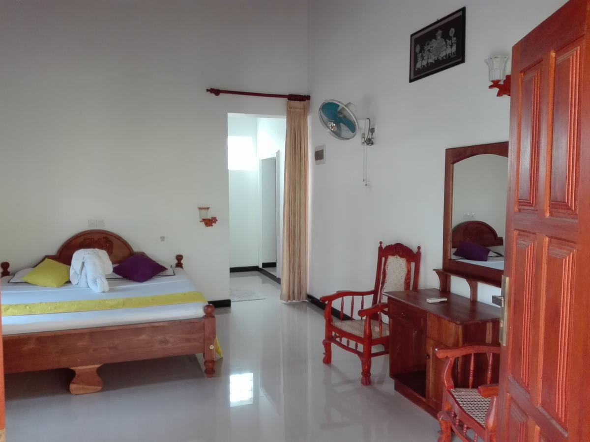 Sampath Villa Алутґама Екстер'єр фото